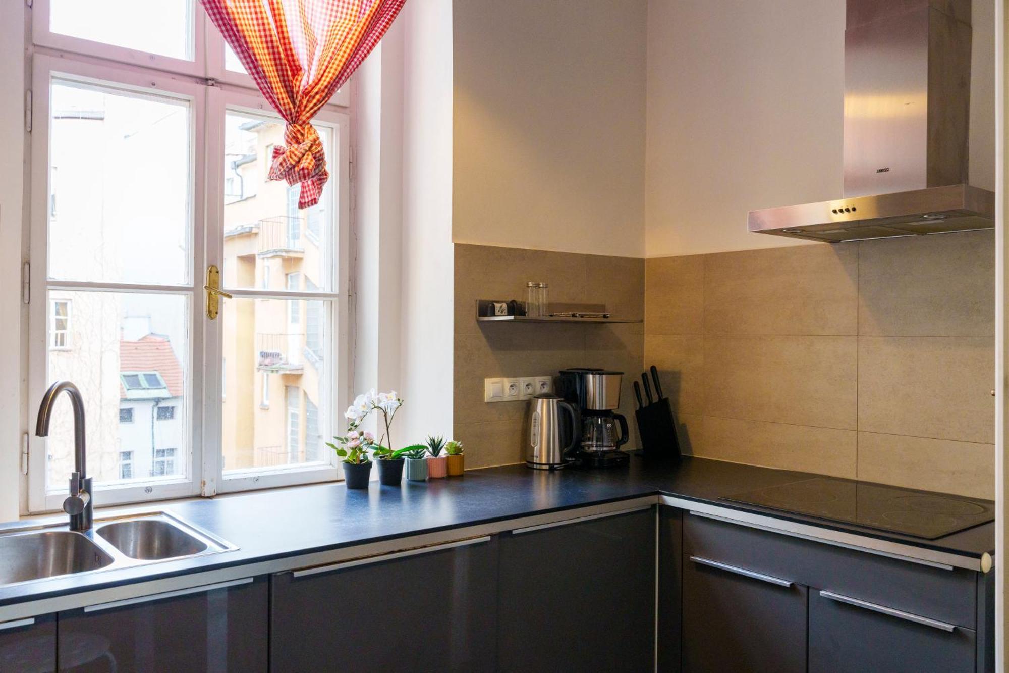 Stay Praha Apartment - New Open! Esterno foto